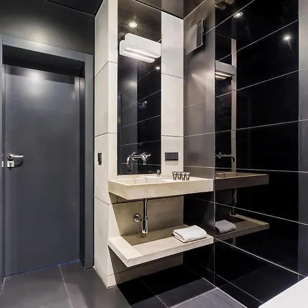 Deluxe Cracow Center Szlak By Renters *